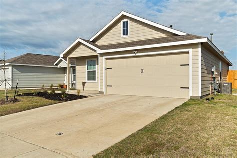 <b>Zillow</b> has 40 photos of this $314,990 3 beds, 2 baths, 1,562 Square Feet single family home located at 3236 Blossom Trl, <b>Crandall</b>, <b>TX</b> 75114 built in 2023. . Zillow crandall tx